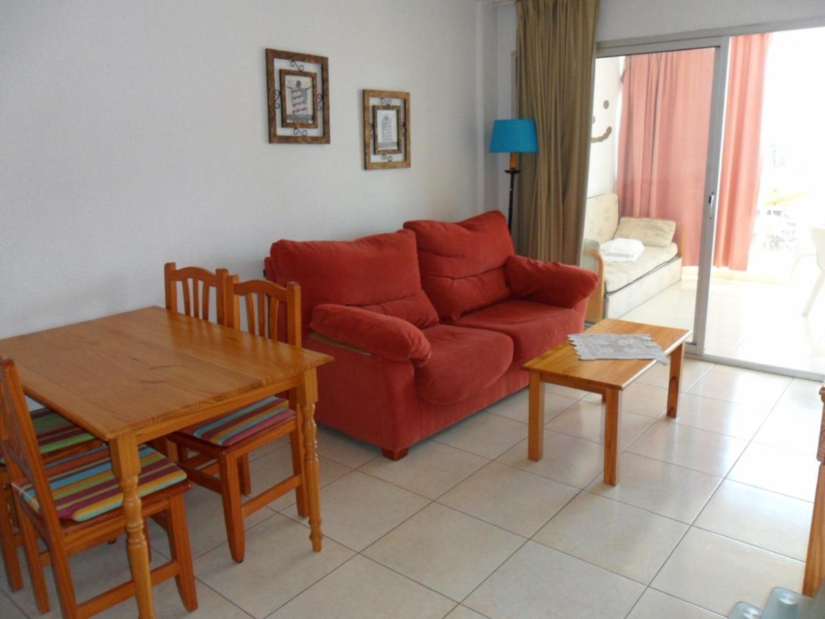 Apartamentos Cervantes Benidorm Luaran gambar