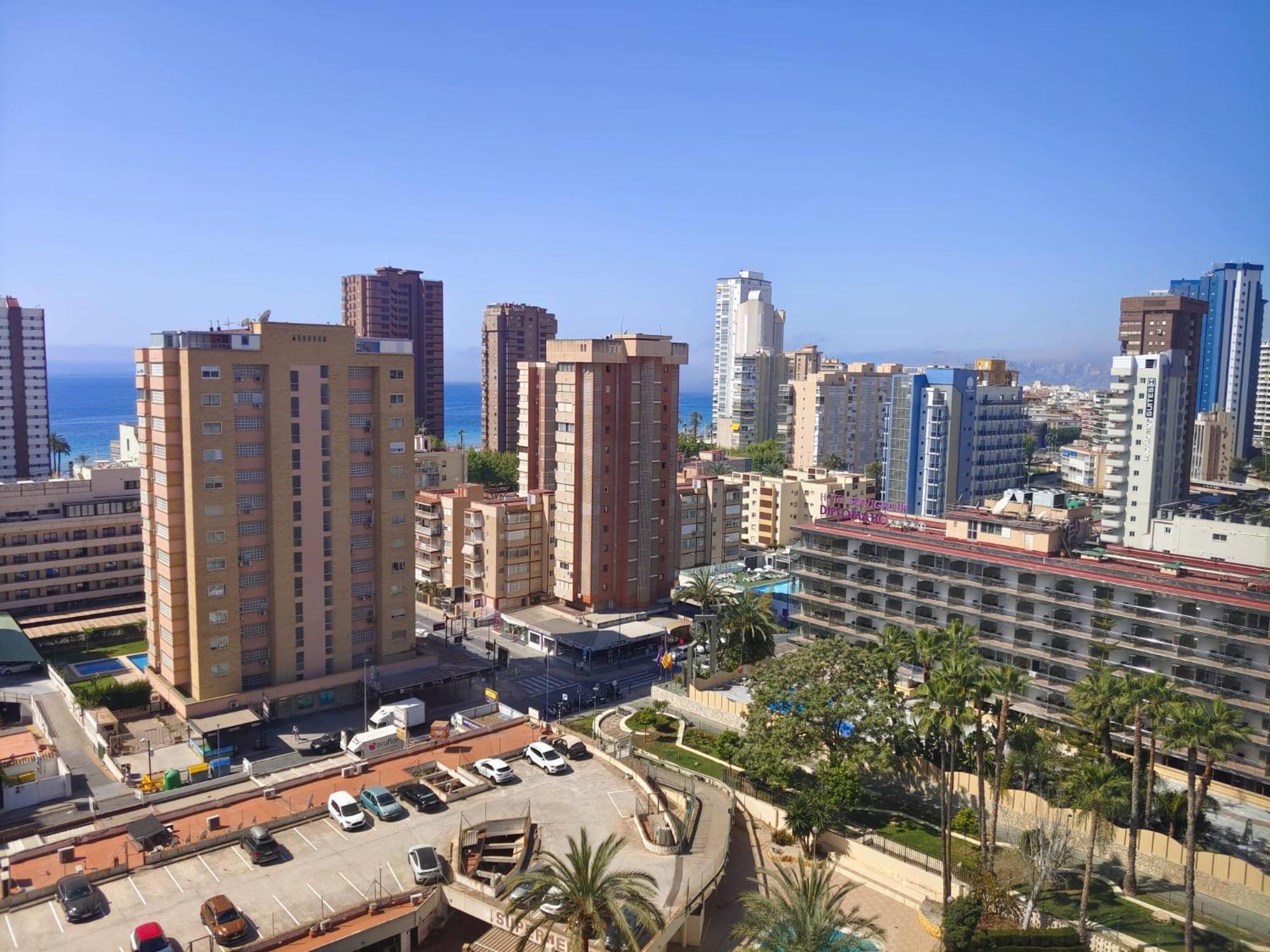 Apartamentos Cervantes Benidorm Luaran gambar